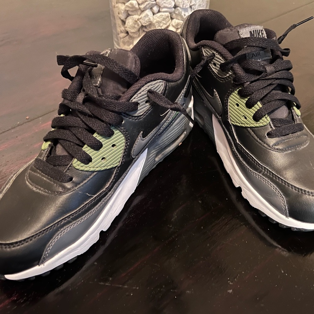 Air Max 90/ Perfect for your favorite camo outfit